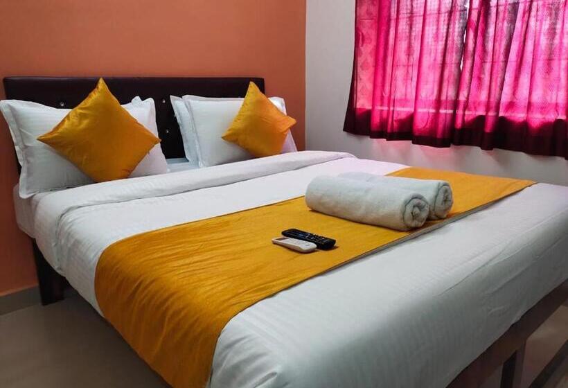 Pensiune Jo Guest House.