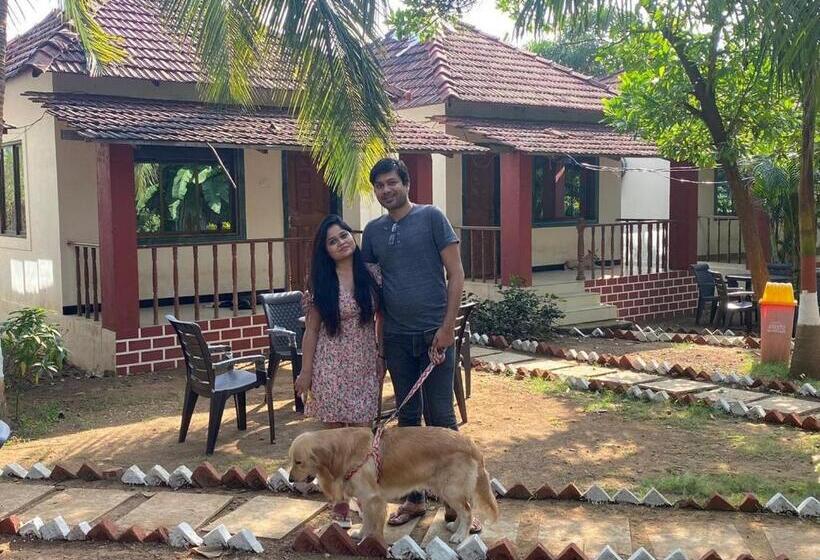 פנסיון Neel Garden