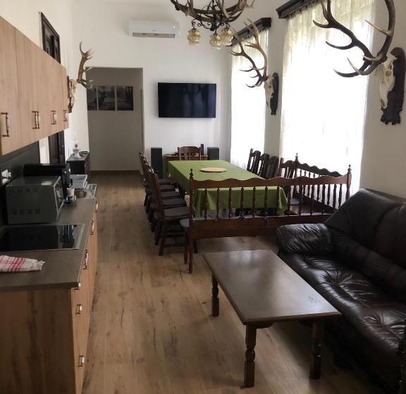 Пансион Padmalyos Vendégház