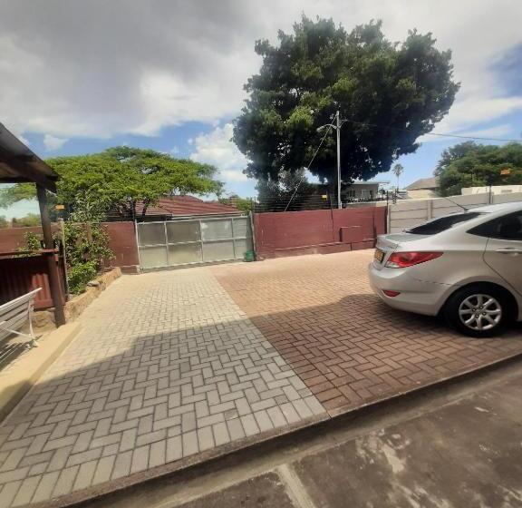 펜션 Tripple S Guest House