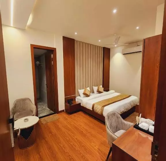 Shehnai Hotel And Banquet