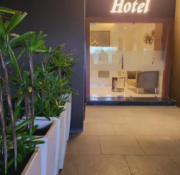 Shehnai Hotel And Banquet