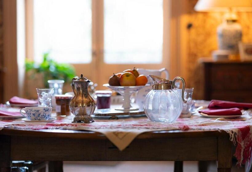 Bed and Breakfast Domaine De Montclair