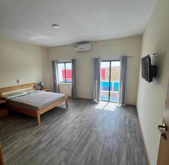 تختخواب و صبحانه Residencial Montrond