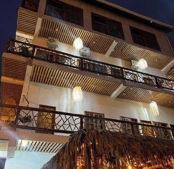 Habitación Familiar #10 Cerca De La Playa  Wanderlust