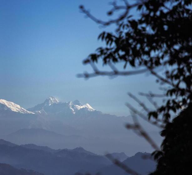 Hotel Kasar Himalaya Holiday Resort, Binsar Rd