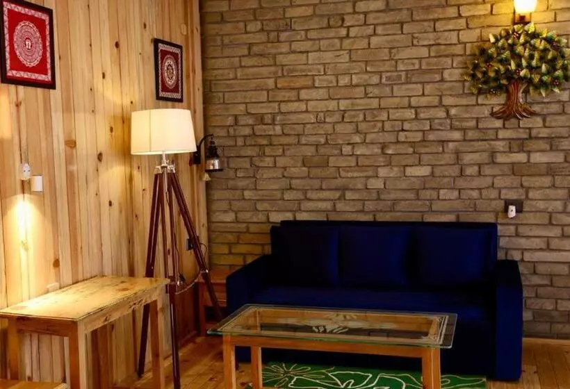 ホテル Kasar Himalaya Holiday Resort, Binsar Rd