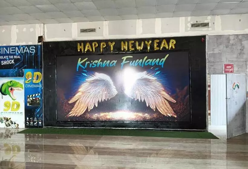 Hotelli Krishna Funland Restaurant And Guest House