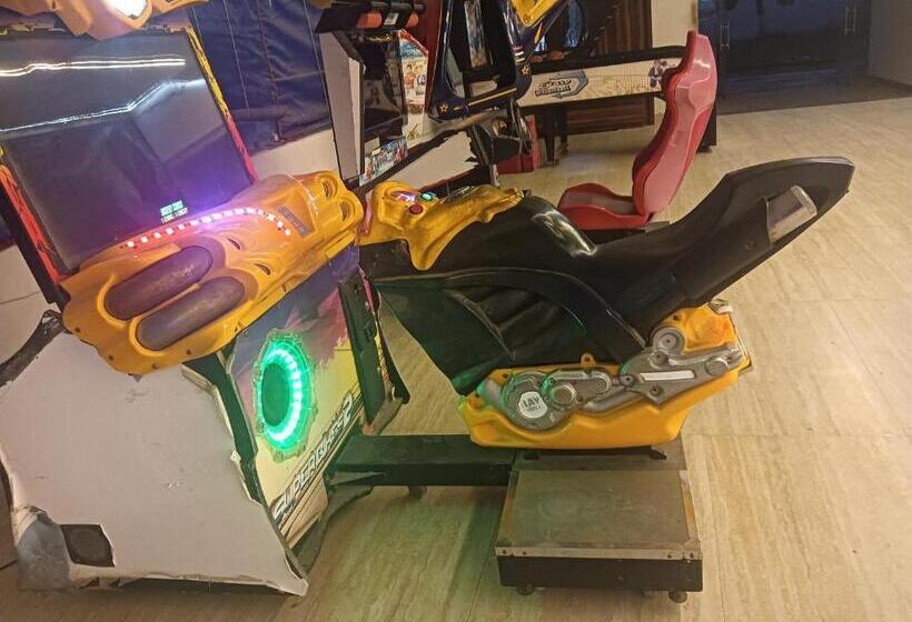 ホテル Krishna Funland Restaurant And Guest House