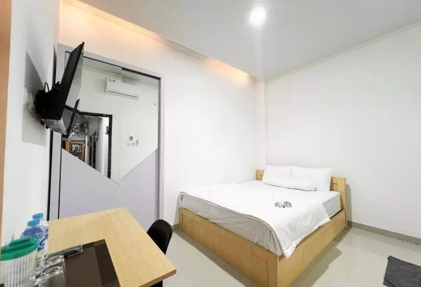 Hotel River House Mitra Reddoorz