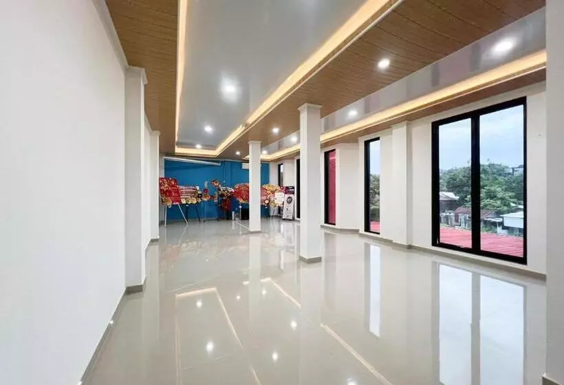 Hotel River House Mitra Reddoorz
