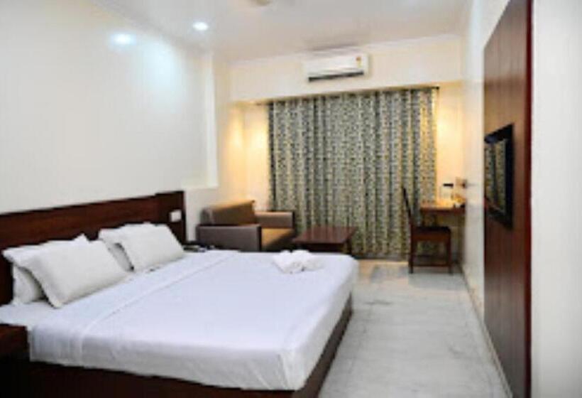 هتل Suncity Prayagraj