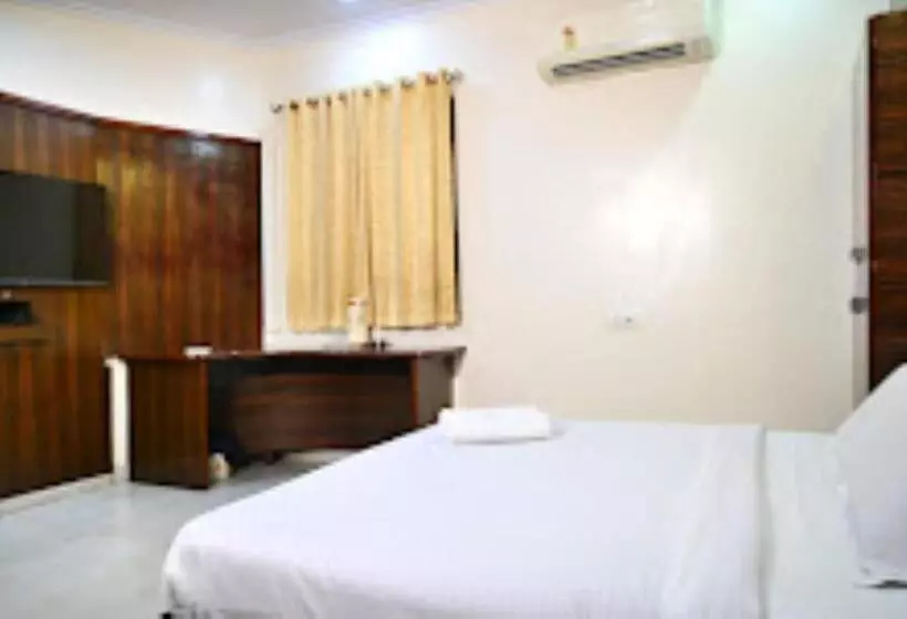 ホテル Suncity Prayagraj