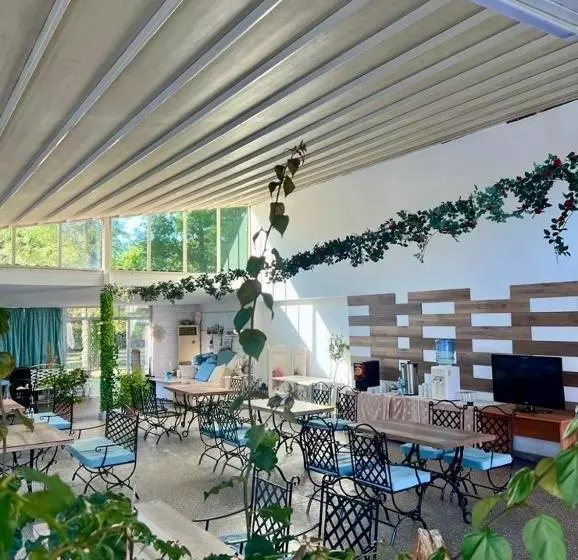 هتل Surf Primorsko