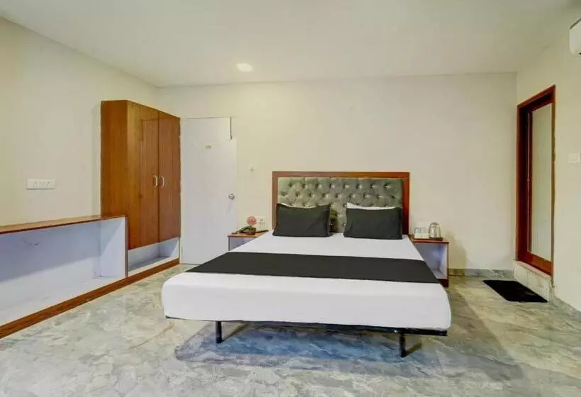 Hotelli 81 Tristar