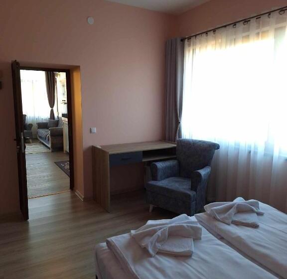 膳宿费 къща за гости грошъ