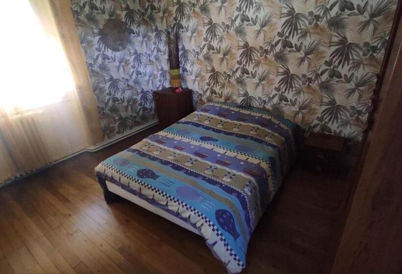 بنسيون Maison Grand Parking Privé