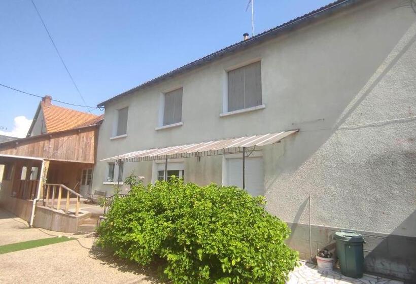 بنسيون Maison Grand Parking Privé