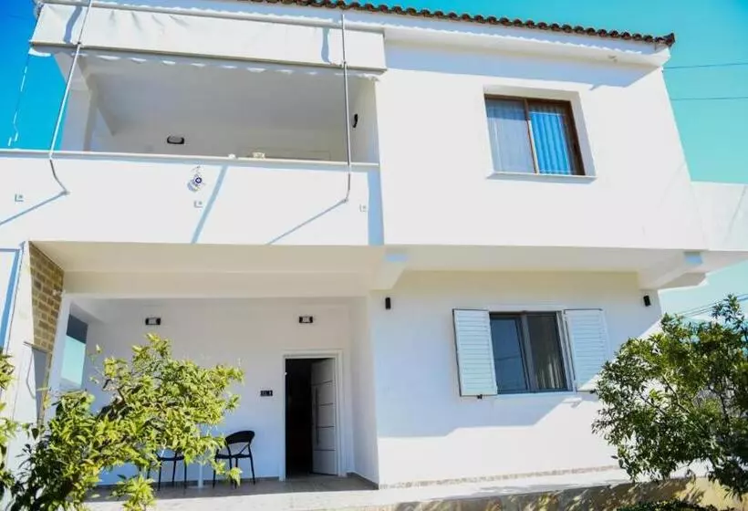 پانسیون Villa Kaceli