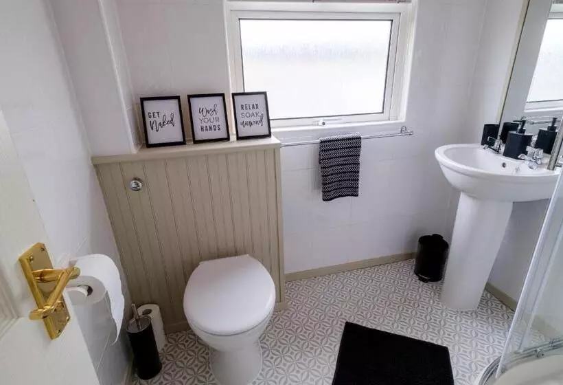 Aamiaismajoitus (B&B) Banchory House   Sja Stays   2 Bed House