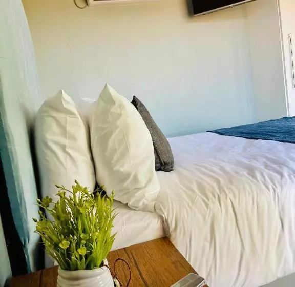 ベッドアンドブレックファースト Damview Eco Lodge