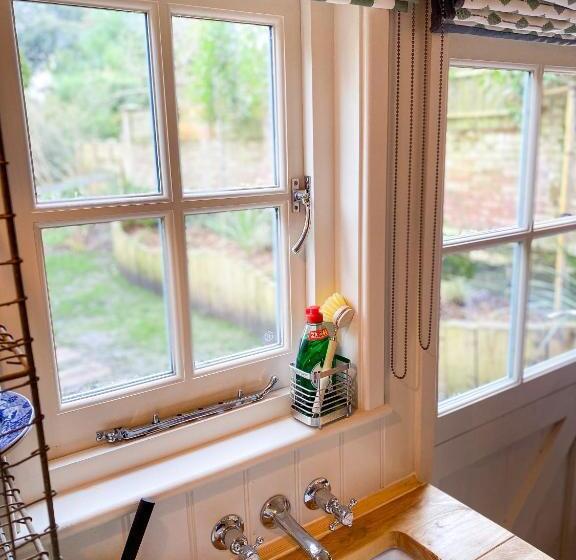 민박 Shepherd S Hut At The Granary