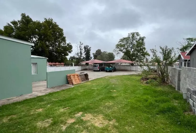 Aamiaismajoitus (B&B) The Manse