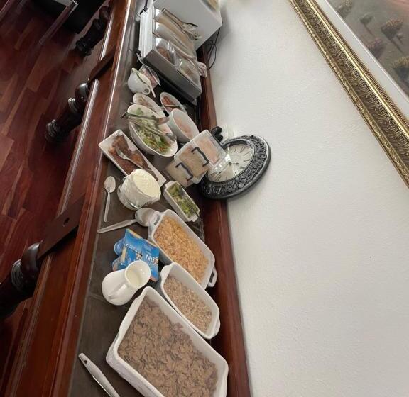 مبيت وإفطار The Manse