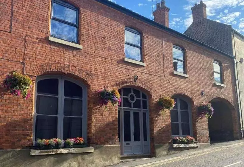 Caistor Bed & Breakfast