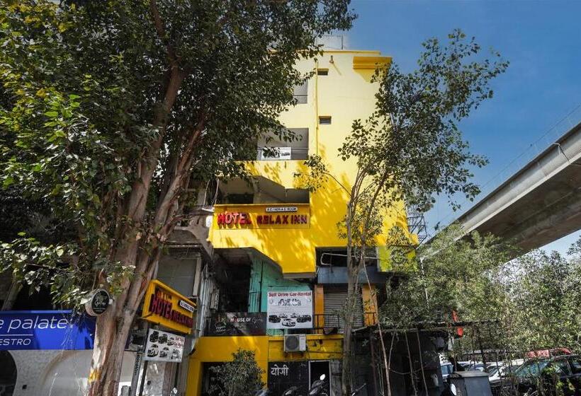 Collection O Hotel Relax Inn