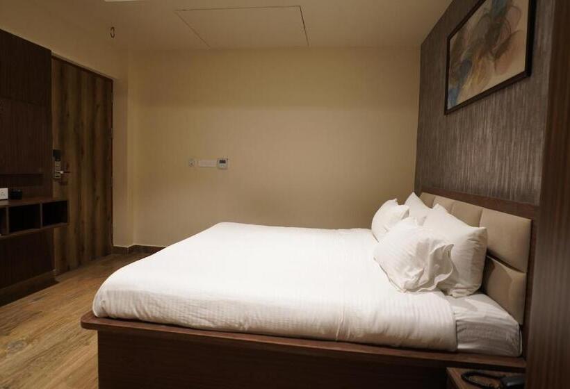 Hindusthan Prime Hotel And Banquet