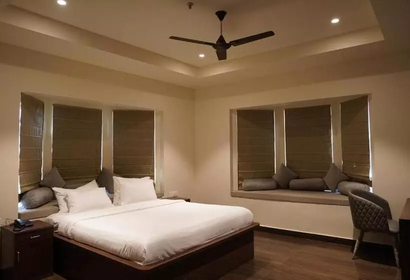 Hindusthan Prime Hotel And Banquet