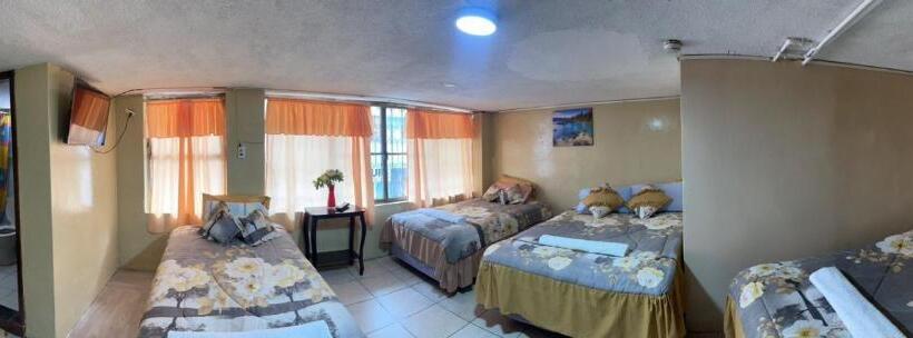 Hotel Hospedaje Baños De Agua Santa