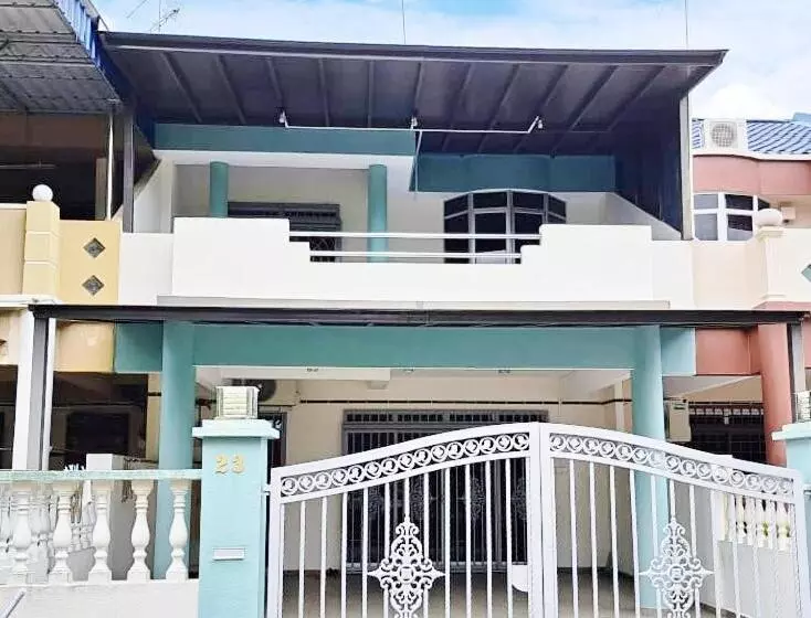 Majatalo 23 Sri Kluang Homestay Up To 15pax