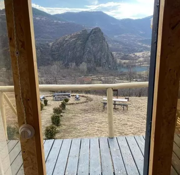 ペンション Arevatsag Canyon Guesthouse