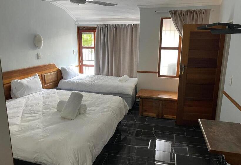 Pension Eagles View Kungwini