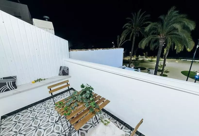 ペンション Hostal Luxury Nit I Dia