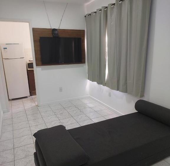 Quarto Bem Localizado