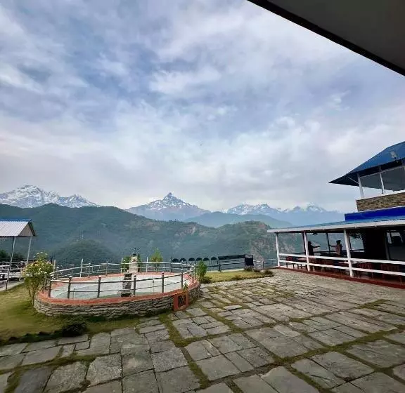 14 Miles Hotel And Restaurant