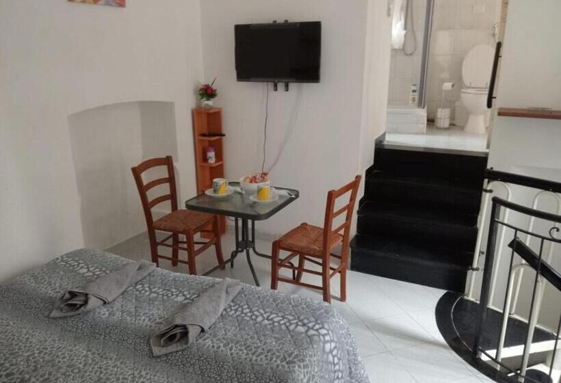 ベッドアンドブレックファースト Alma