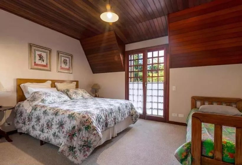 Aamiaismajoitus (B&B) Villa Panorama