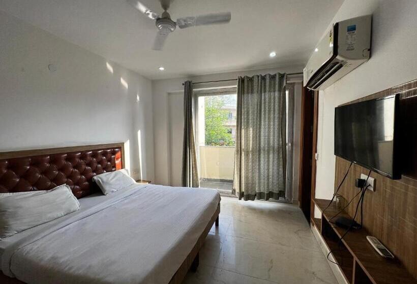 Blossom Hotel By Staykr