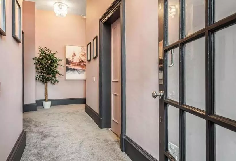 Boutique Home Stay   Bliss Studio