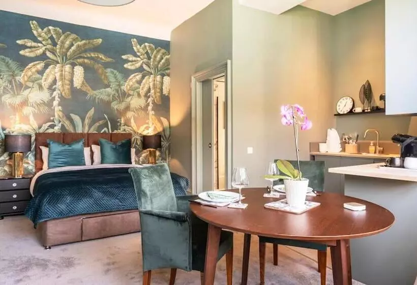 Boutique Home Stay   Bliss Studio