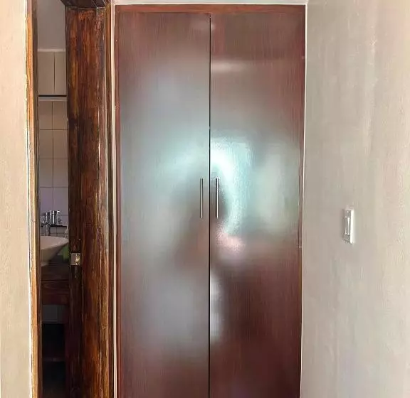 Hotelli Casa Berty 4