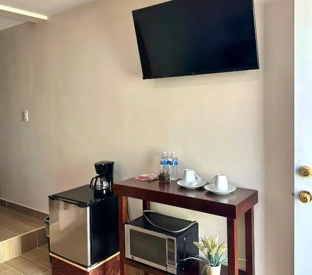 Hotelli Casa Berty 4