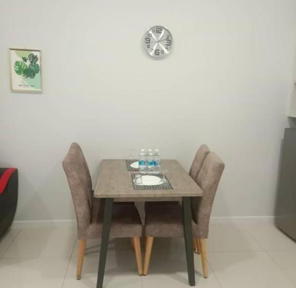 هتل Chamber Laboni Suite Kl