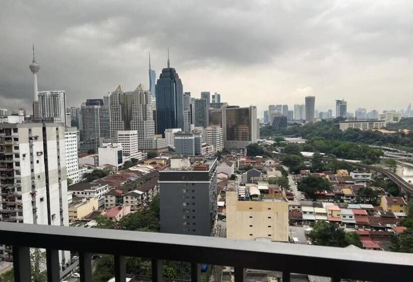 هتل Chamber Laboni Suite Kl