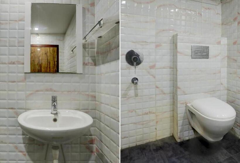 בית מלון כפרי Queens Resort