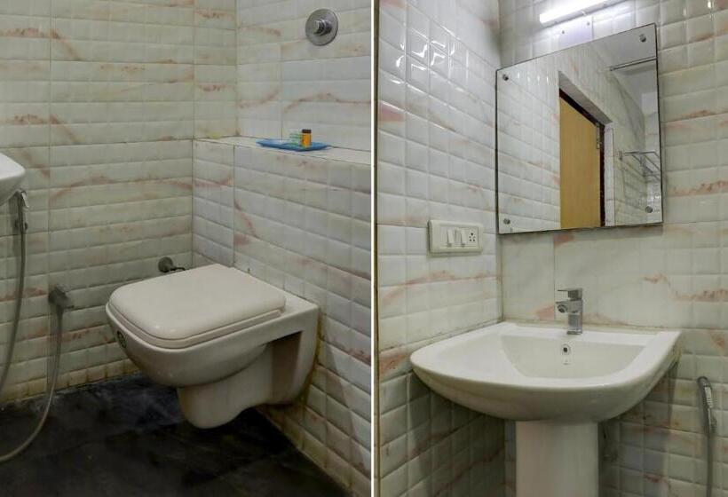 בית מלון כפרי Queens Resort